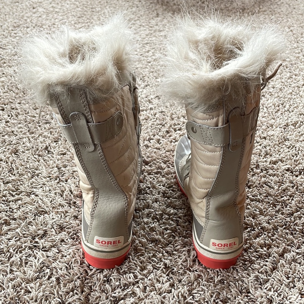 Women’s Sorel Winter Lace Up Boots, Size 7 - Picture 3 of 9